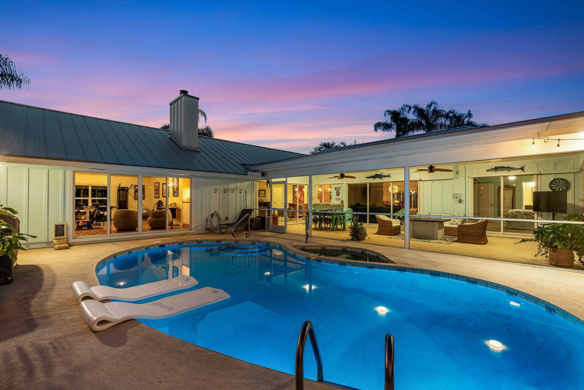 19570 Trails End Terrace Jupiter, FL 33458 - Photo 40 of 60 Salt Pool