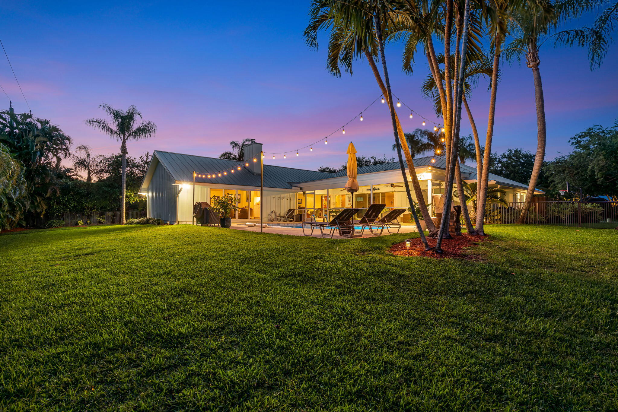 19570 Trails End Terrace Jupiter, FL 33458 - Photo 42 of 60 Backyard