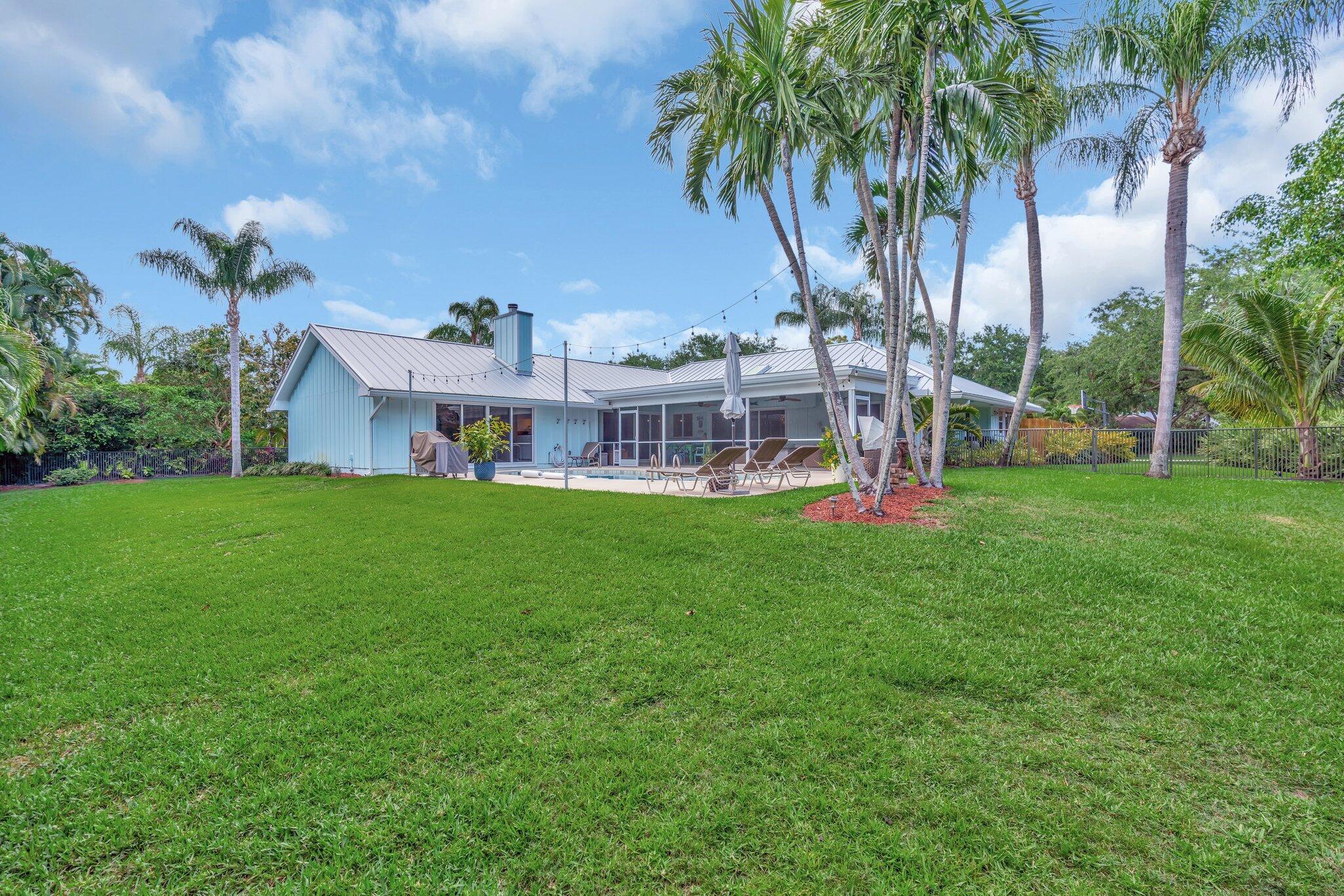 19570 Trails End Terrace Jupiter, FL 33458 - Photo 46 of 60 Backyard