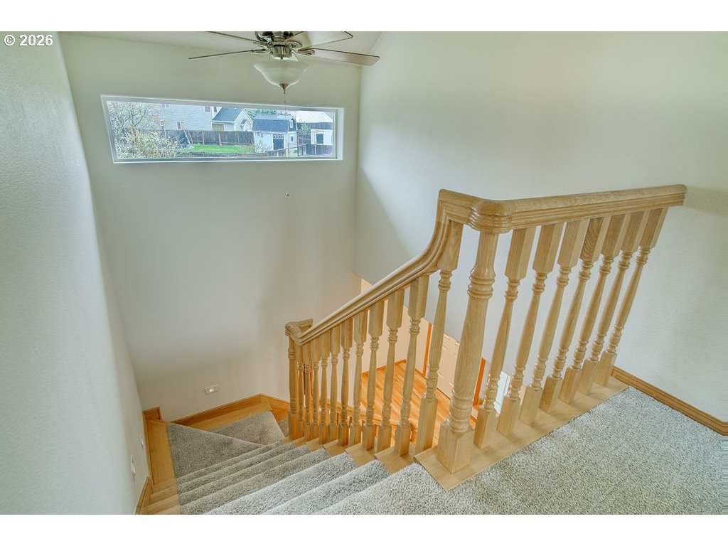 34672 Cascade Street St. Helens, OR 97051 - Photo 17 of 42 a view of entryway