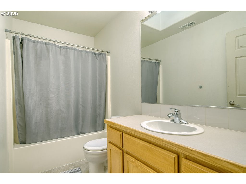 34672 Cascade Street St. Helens, OR 97051 - Photo 29 of 42 a bathroom with a sink a toilet and shower