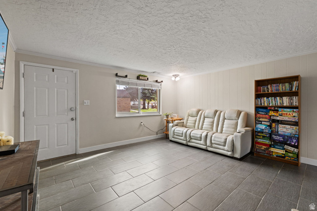 1407 Arthur Drive Provo, UT 84601 - Photo 4 of 23