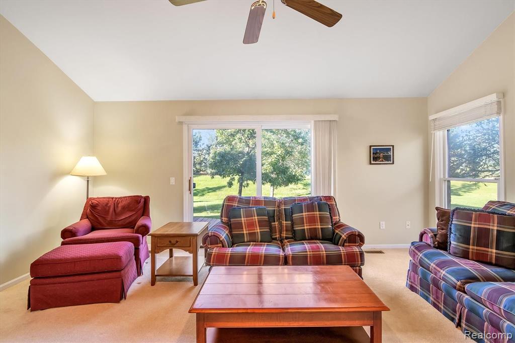 46474 Mornington Road Canton, MI 48188 - Photo 18 of 41