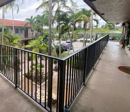 $225,000 | 3050 Northeast 5th Terrace, Unit 8, Wilton Manors, FL 33334