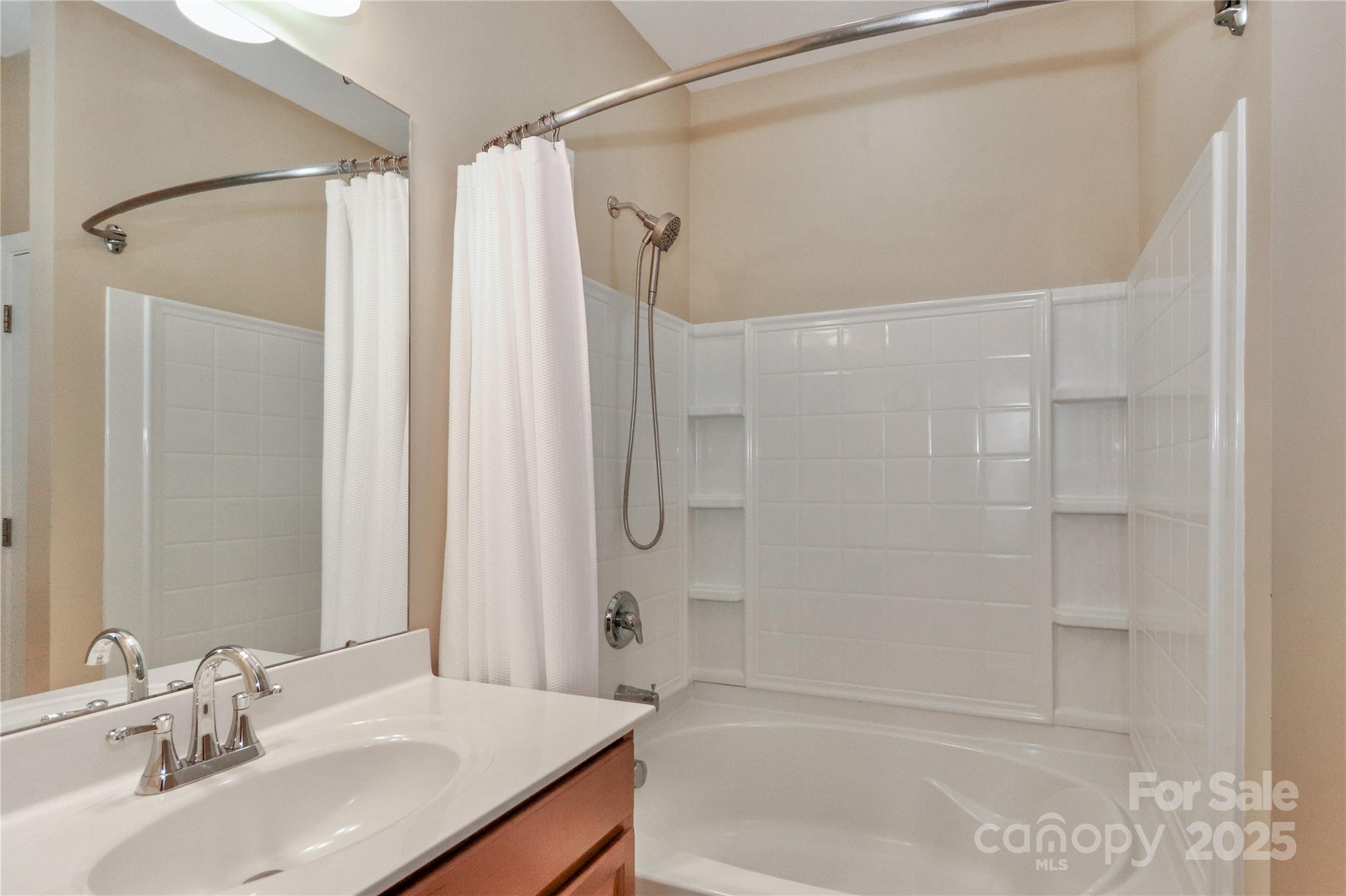 201 Waterlynn Ridge Road, Unit E Mooresville, NC 28117 - Photo 28 of 48 Gallery Image 28