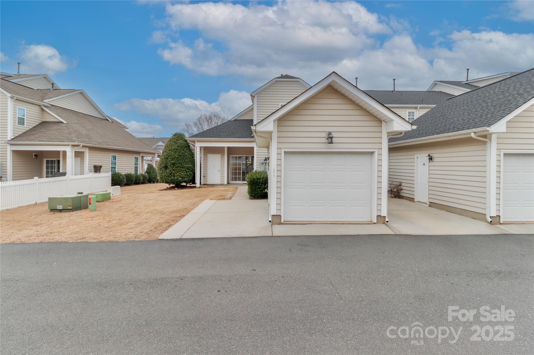 201 Waterlynn Ridge Road, Unit E Mooresville, NC 28117 - Photo 44 of 48 Gallery Image 44