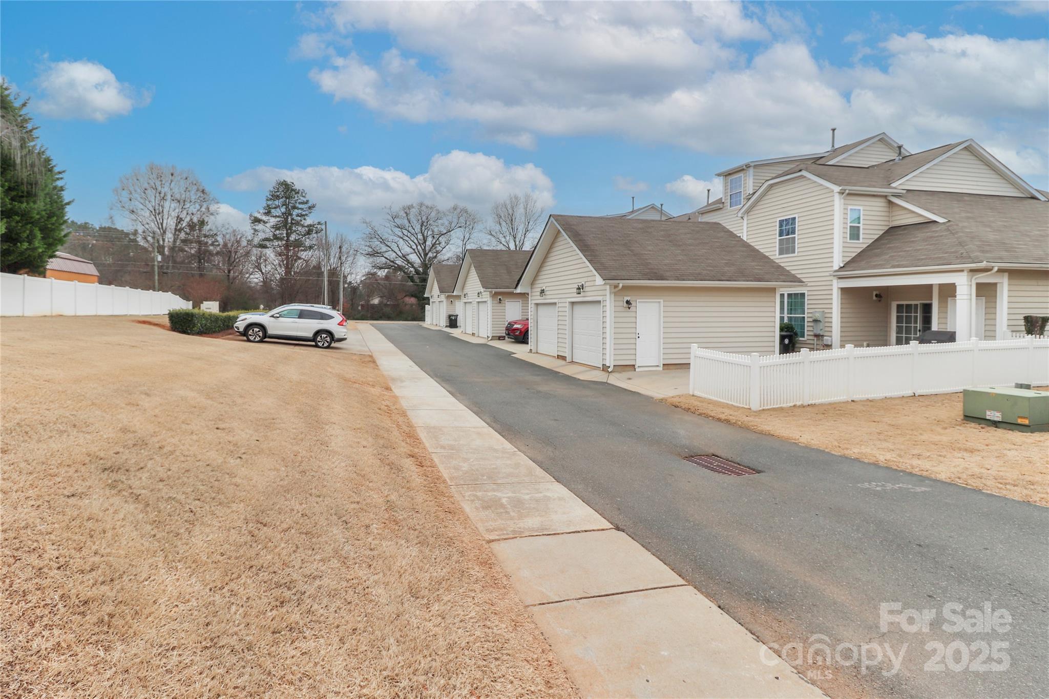 201 Waterlynn Ridge Road, Unit E Mooresville, NC 28117 - Photo 45 of 48 Gallery Image 45