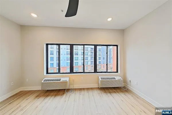 $2,700 | 1 Flagship Street, Unit 319, Bayonne, NJ 07002