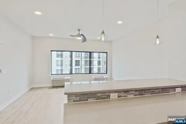 $2,700 | 1 Flagship Street, Unit 319, Bayonne, NJ 07002