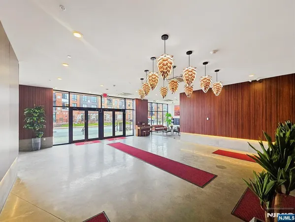 $2,700 | 1 Flagship Street, Unit 319, Bayonne, NJ 07002