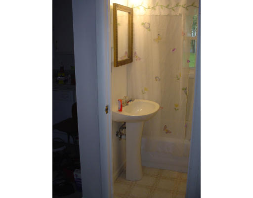 71 Fargo Street Springfield, MA 01119 - Photo 7 of 12