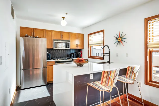 $375,000 | 209 40th Street, Unit 3B, Union City, NJ 07087