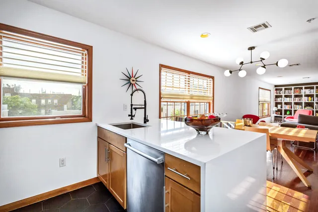 $375,000 | 209 40th Street, Unit 3B, Union City, NJ 07087