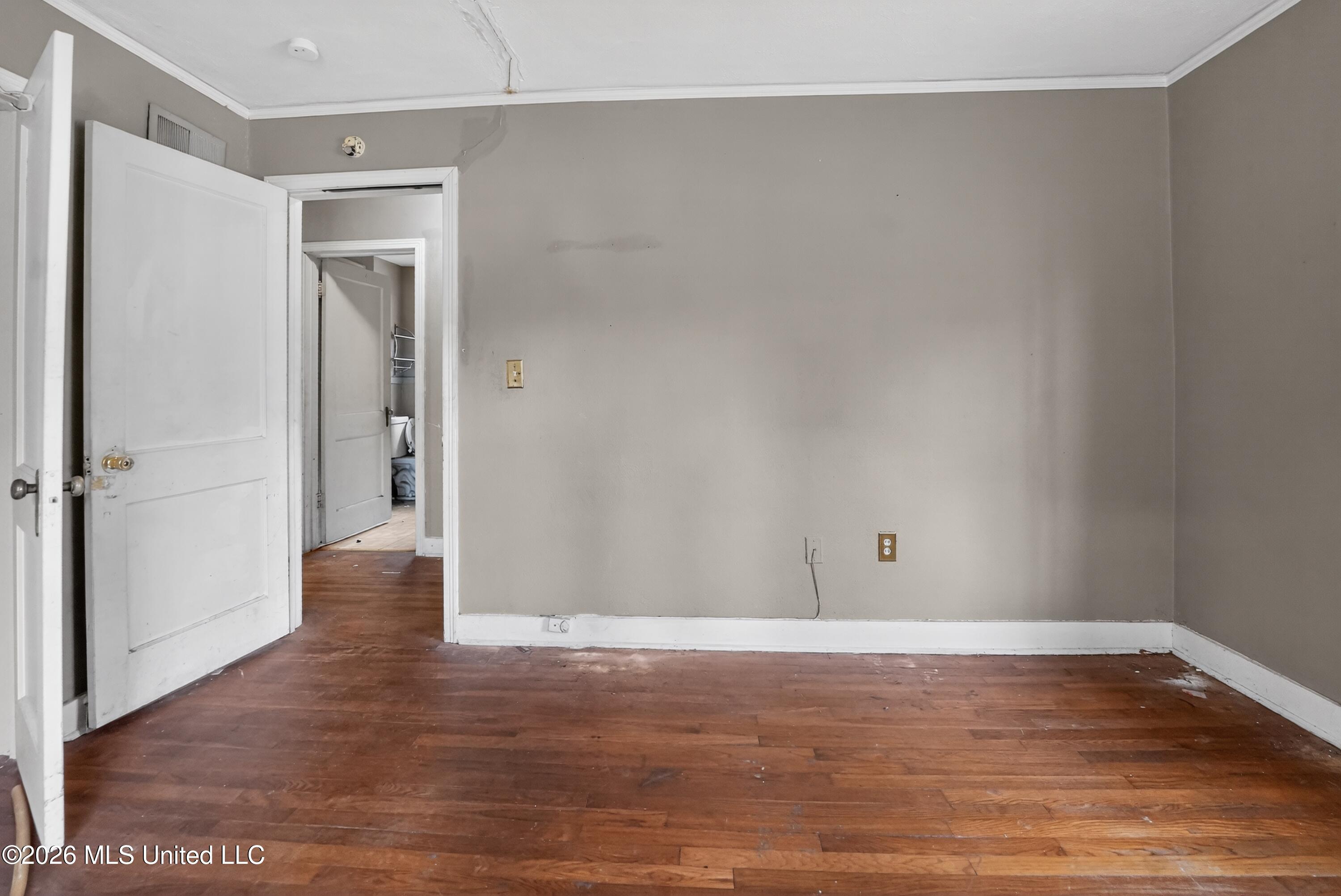 603 Launcelot Road Jackson, MS 39206 - Photo 15 of 35 09_603_Launcelot_Rd_Jackson_MS_39206-Liv