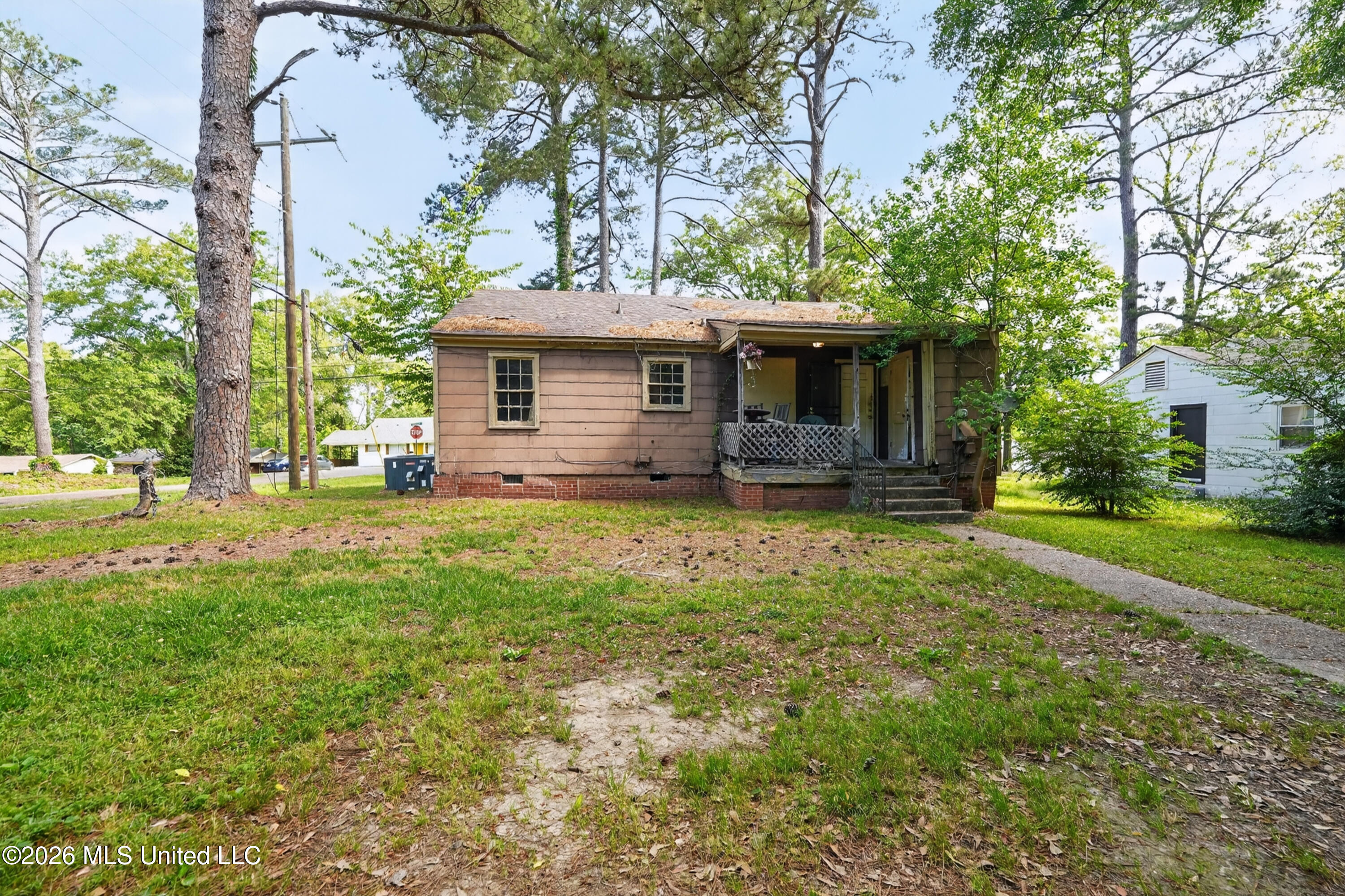 603 Launcelot Road Jackson, MS 39206 - Photo 35 of 35 07_603_Launcelot_Rd_Jackson_MS_39206-Ext