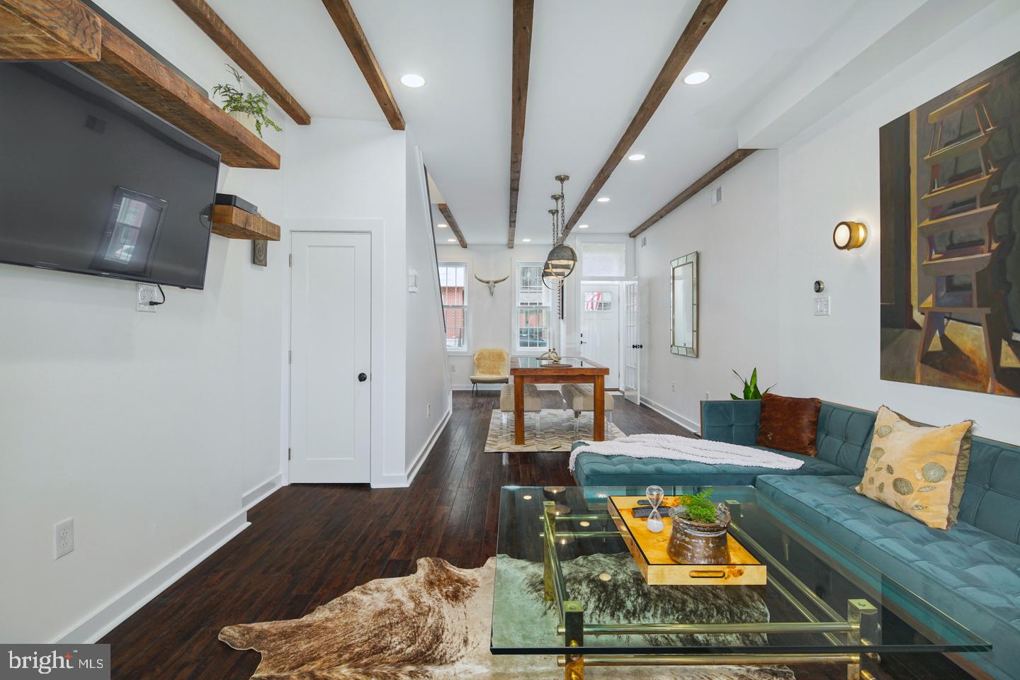 2043 East Susquehanna Avenue Philadelphia, PA 19125 - Photo 12 of 58