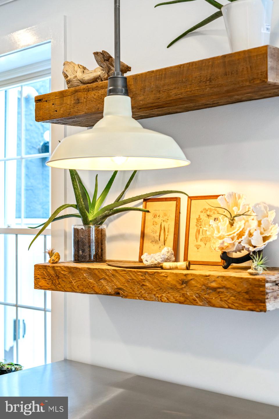 2043 East Susquehanna Avenue Philadelphia, PA 19125 - Photo 18 of 58