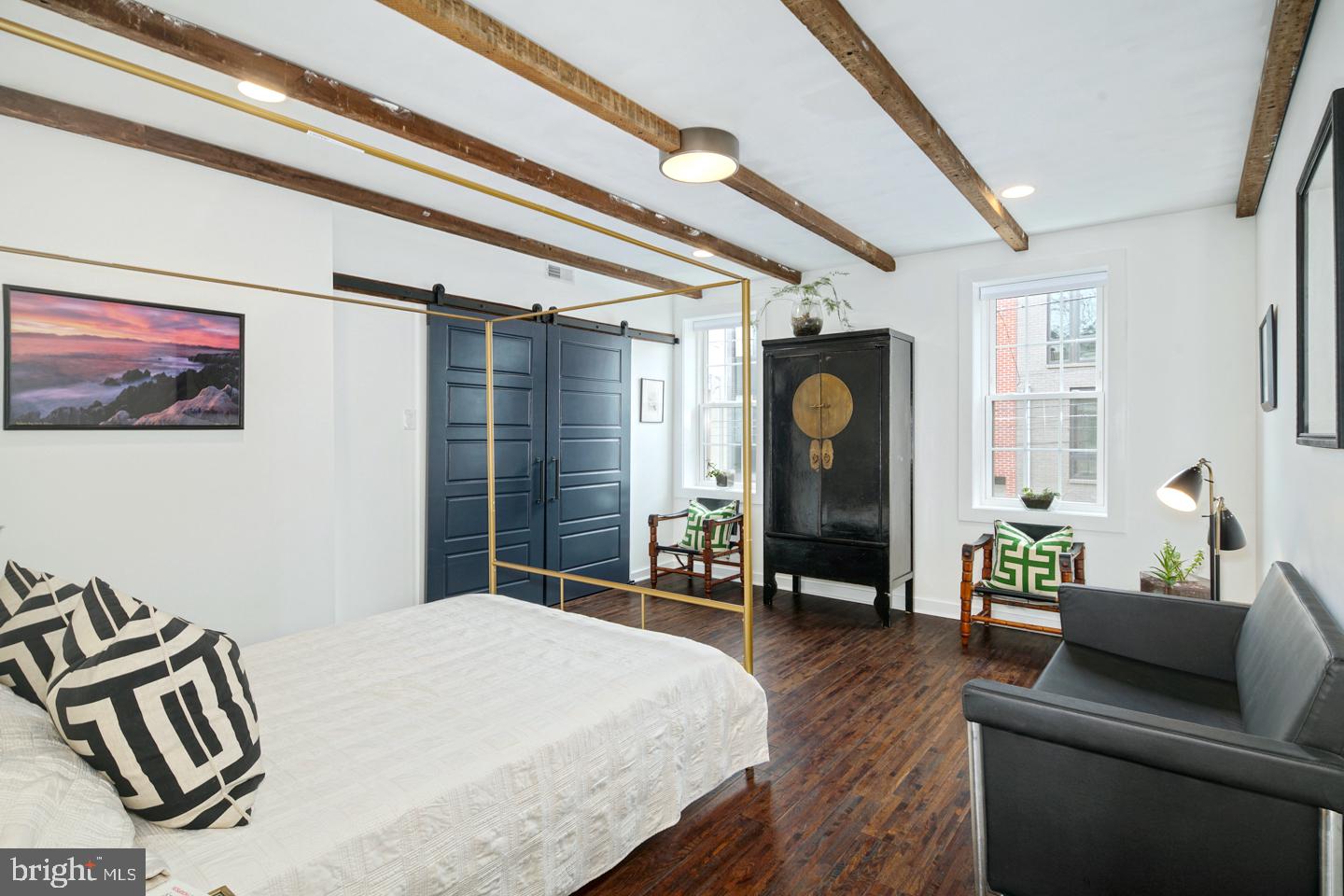 2043 East Susquehanna Avenue Philadelphia, PA 19125 - Photo 30 of 58