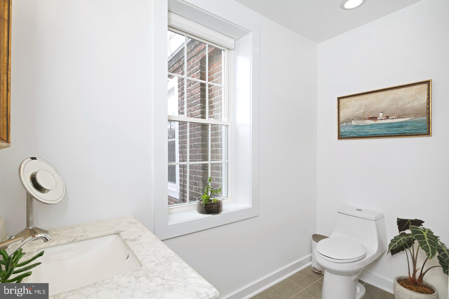 2043 East Susquehanna Avenue Philadelphia, PA 19125 - Photo 36 of 58