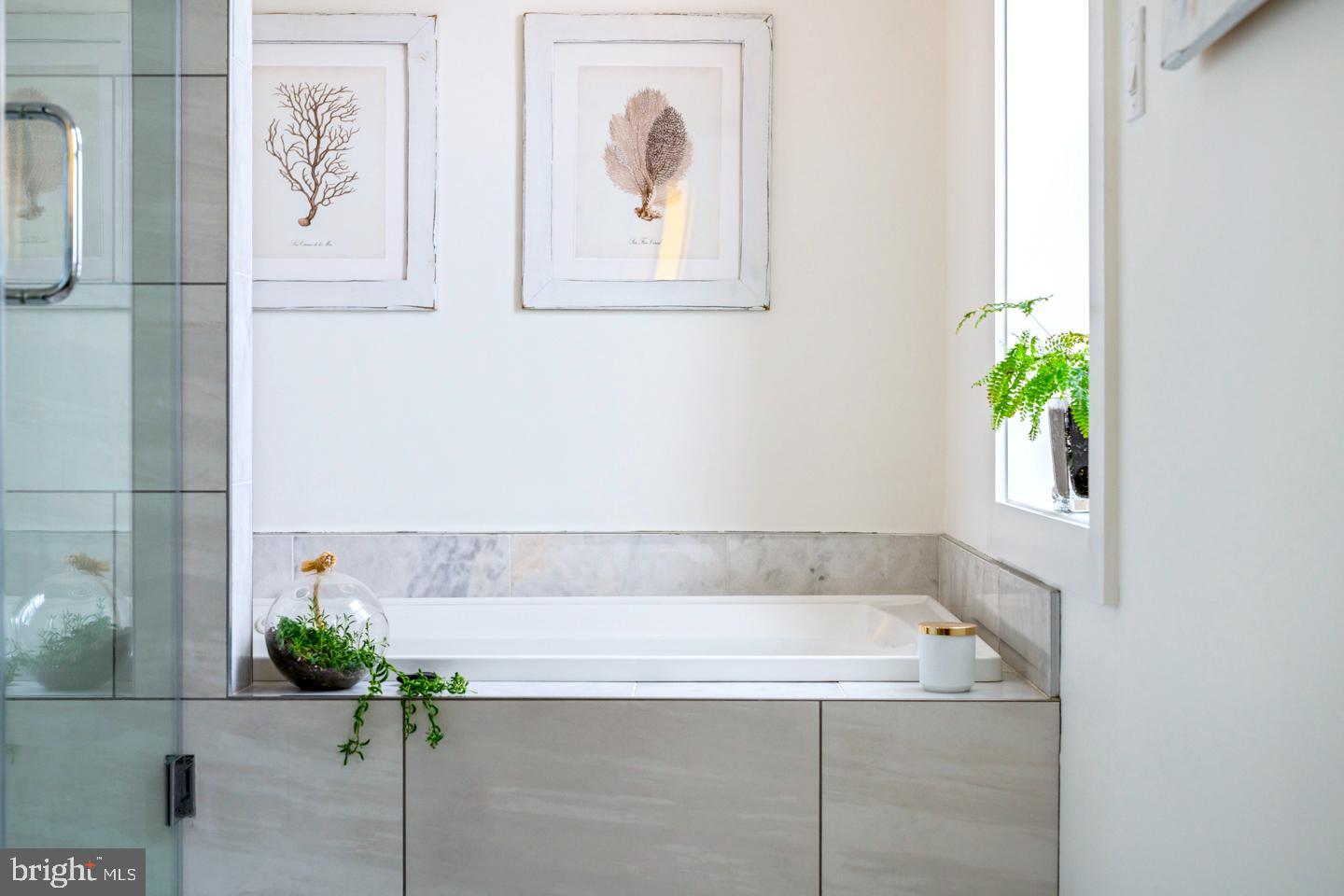 2043 East Susquehanna Avenue Philadelphia, PA 19125 - Photo 49 of 58