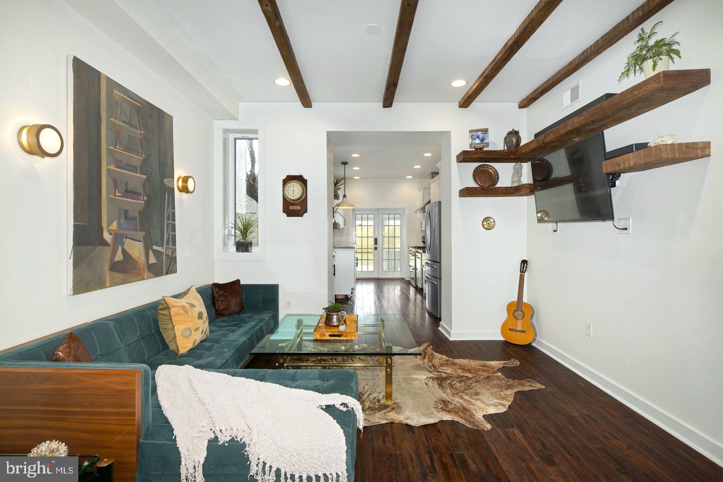 2043 East Susquehanna Avenue Philadelphia, PA 19125 - Photo 9 of 58