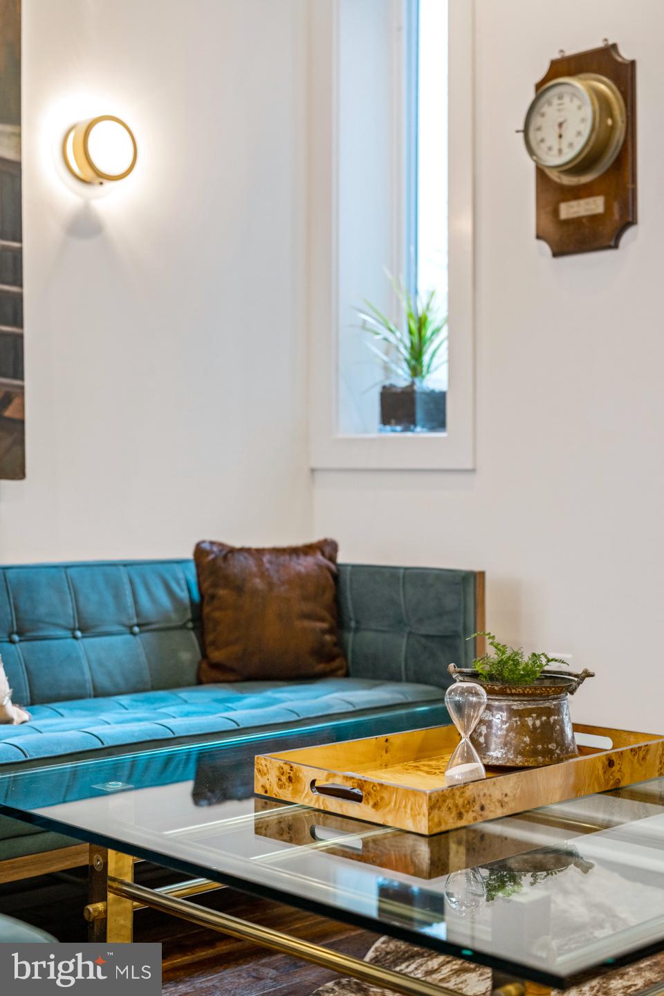 2043 East Susquehanna Avenue Philadelphia, PA 19125 - Photo 10 of 58