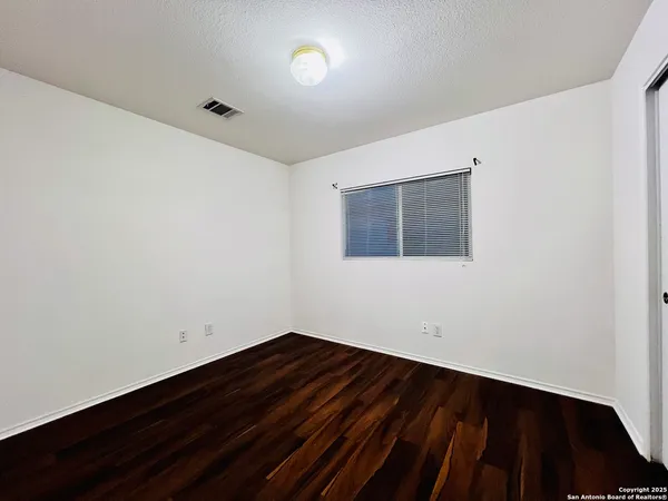 $2,000 | 7454 Carriage Pass, San Antonio, TX 78249