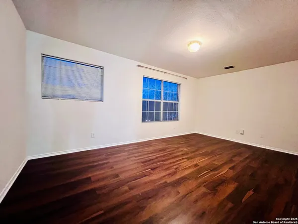 $2,000 | 7454 Carriage Pass, San Antonio, TX 78249