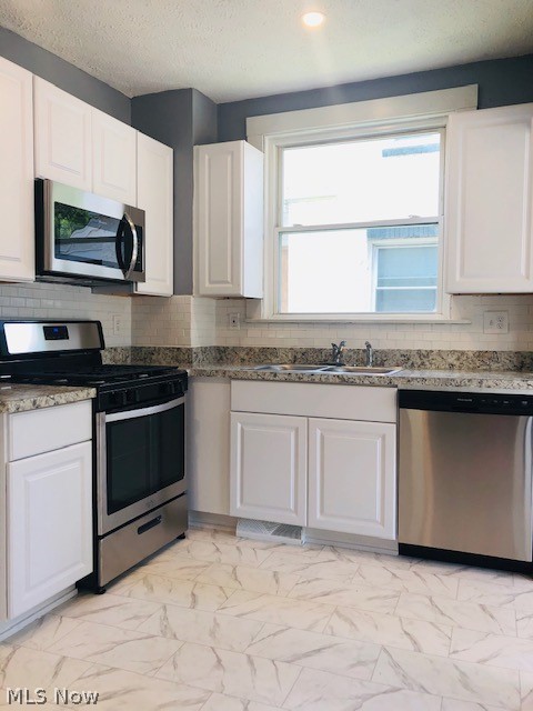 1613 Hampton Road Akron, OH 44305 - Photo 13 of 24