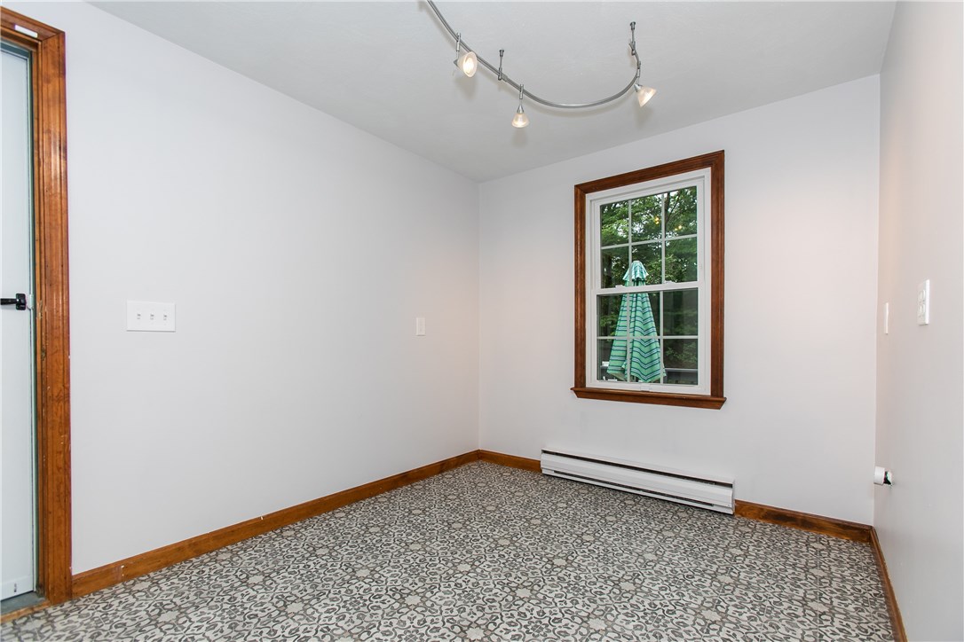 484 Hope Furnace Road Coventry, RI 02831 - Photo 11 of 21 Mud Room/Office