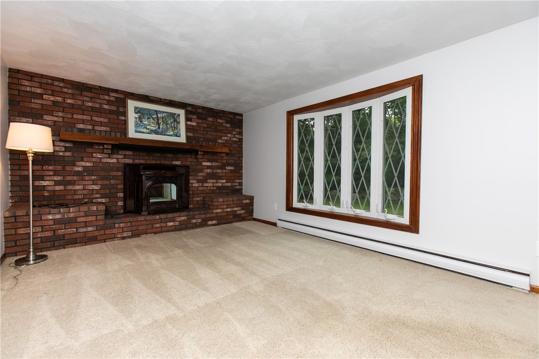 484 Hope Furnace Road Coventry, RI 02831 - Photo 5 of 21