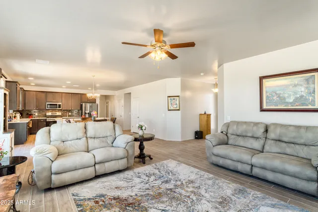 $465,000 | 6757 East Vaquero Circle, Hereford, AZ 85615