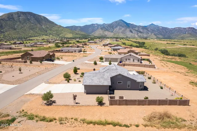 $465,000 | 6757 East Vaquero Circle, Hereford, AZ 85615