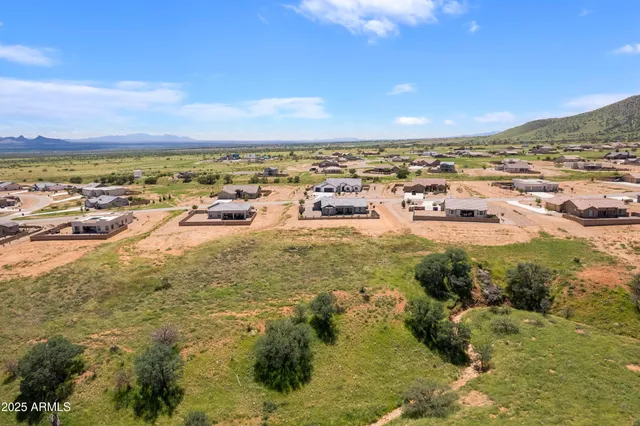 $465,000 | 6757 East Vaquero Circle, Hereford, AZ 85615