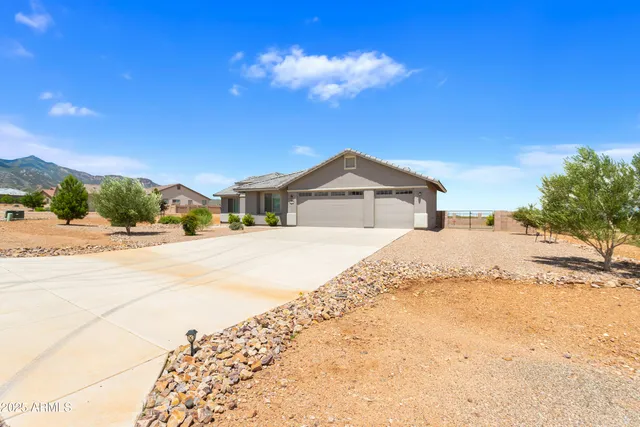 $465,000 | 6757 East Vaquero Circle, Hereford, AZ 85615