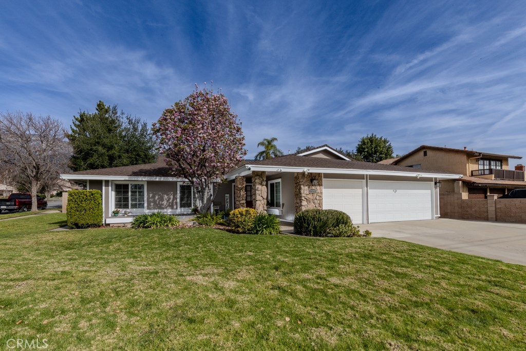 9588 Highland Avenue Rancho Cucamonga, CA 91737 - Photo 6 of 52