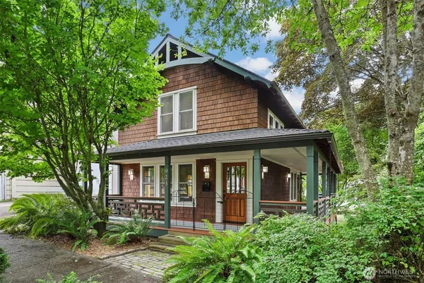 $600,000 | 923 Olympia Avenue Northeast, Olympia, WA 98506