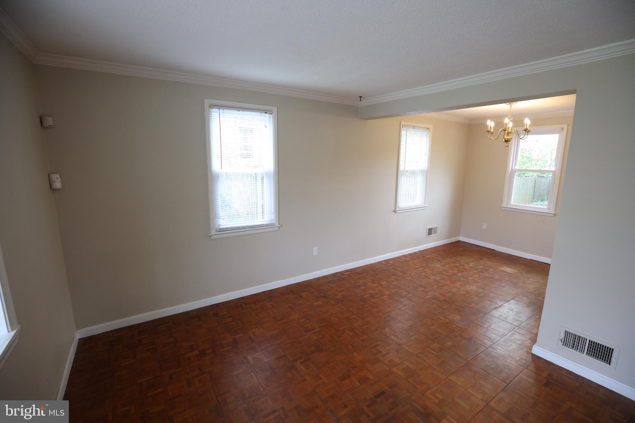 1116 Carson Street Silver Spring, MD 20901 - Photo 5 of 12