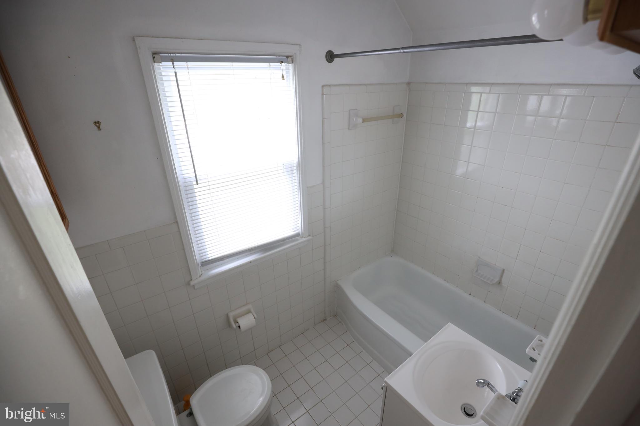 1116 Carson Street Silver Spring, MD 20901 - Photo 9 of 12