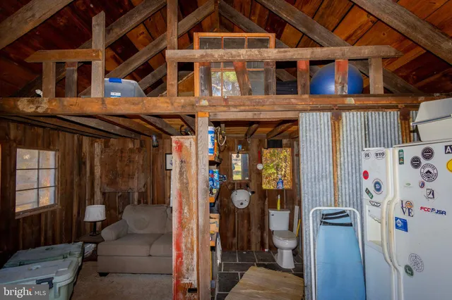 $270,000 | 25862 Independence Road, Unionville, VA 22567