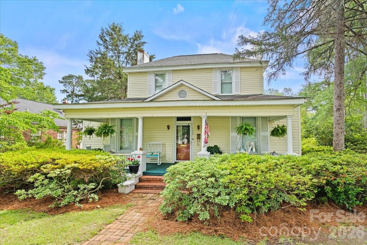 110 Huger Street Cheraw, SC 29520 - Photo 2 of 44