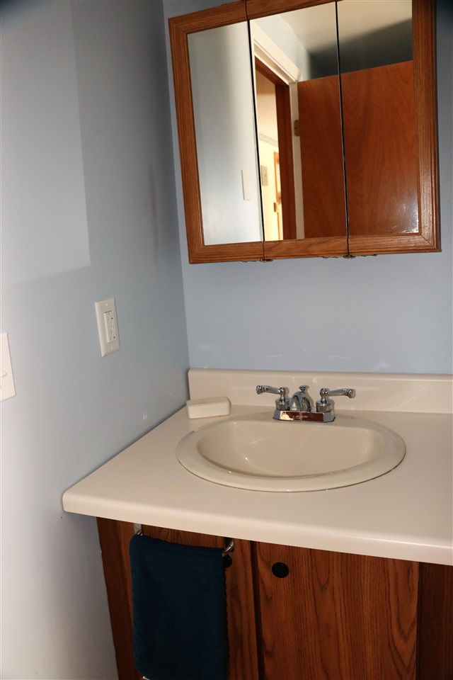 7824 Plank Road Bristol, VT 05443 - Photo 17 of 26