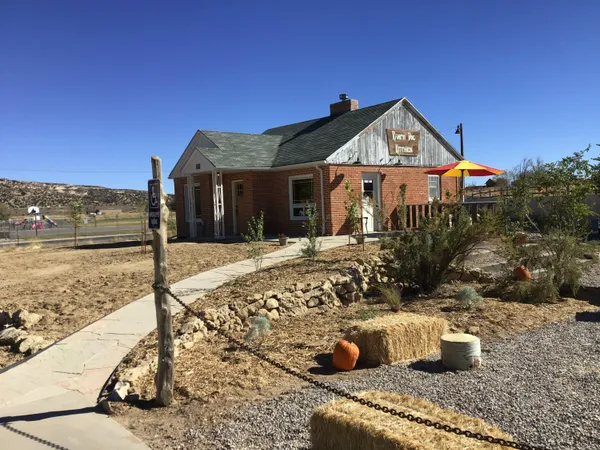 $445,000 | 280 East Main Street, Escalante, UT 84726