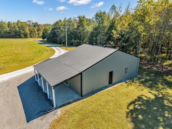 $779,000 | 168 Oliver Smith Road, Flintville, TN 37335
