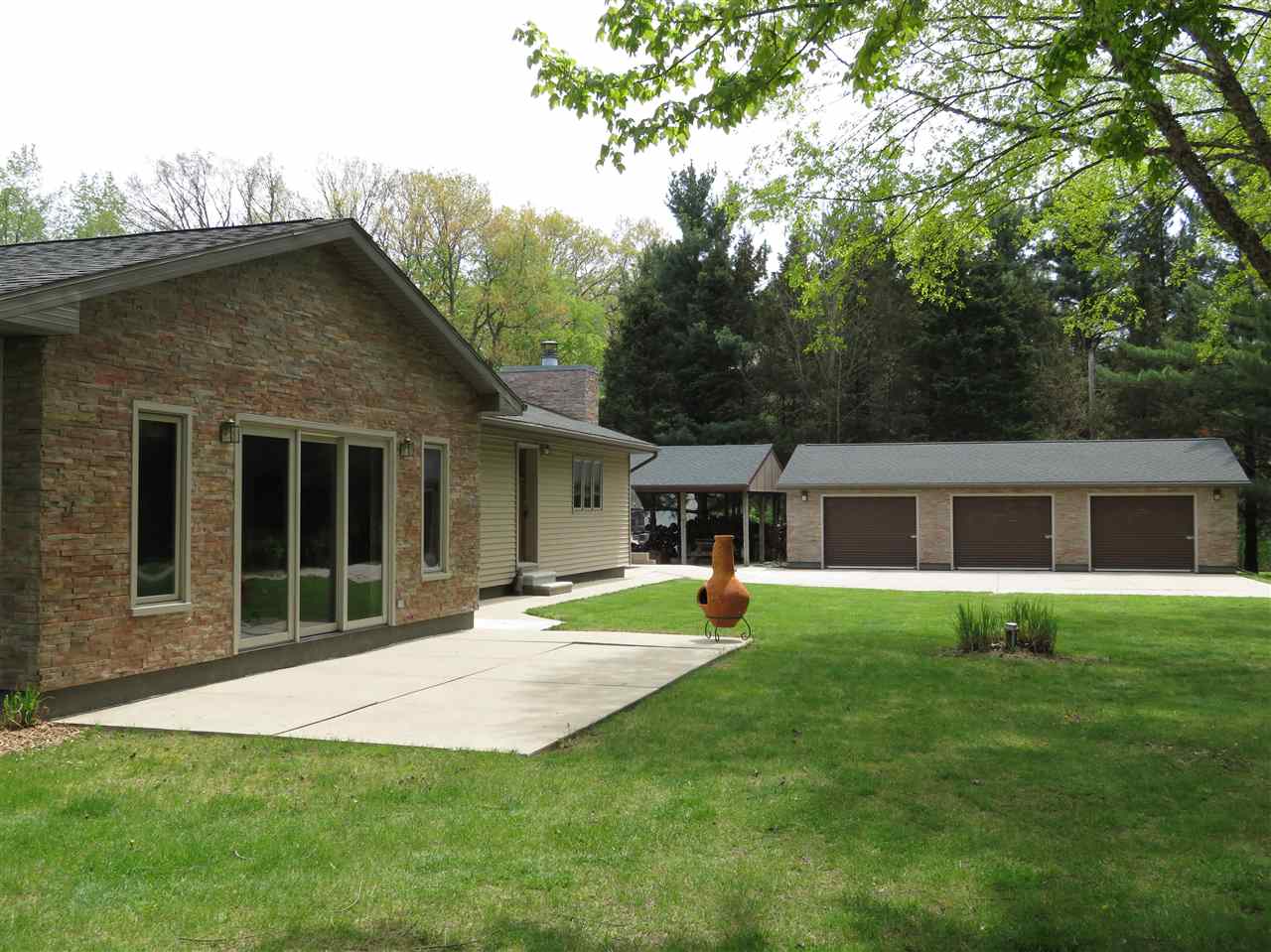 11499 Ruess Road Perry, MI 48872 - Photo 22 of 30 31341062-21.JPG
