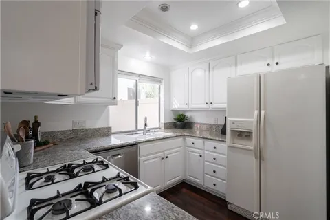 $650,000 | 231 Green Lea Place, Thousand Oaks, CA 91361