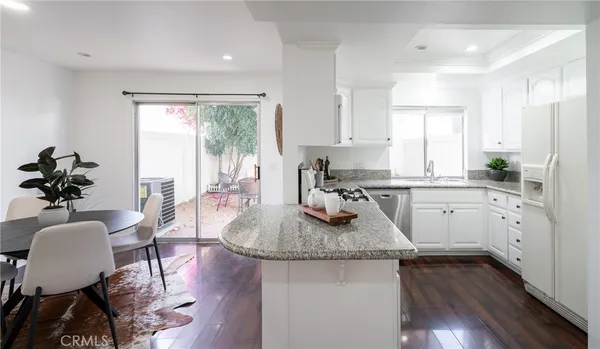 $650,000 | 231 Green Lea Place, Thousand Oaks, CA 91361
