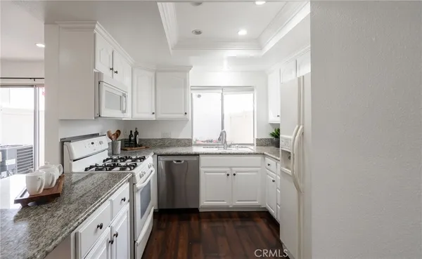 $650,000 | 231 Green Lea Place, Thousand Oaks, CA 91361