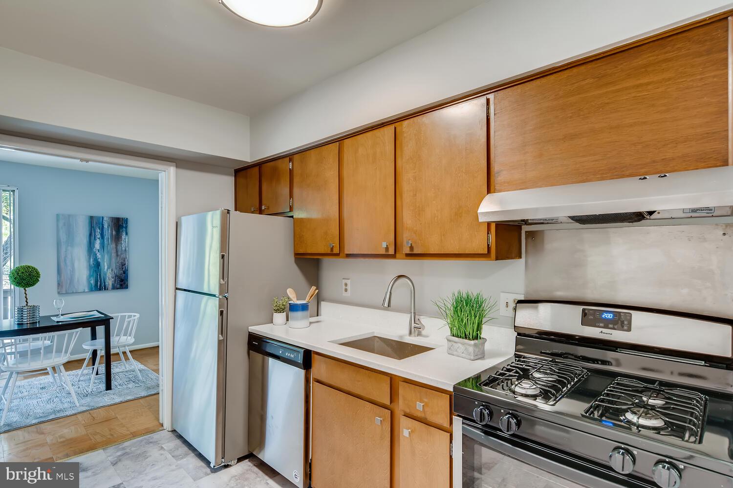 120 Cross Keys Road, Unit R120C Baltimore, MD 21210 - Photo 12 of 24