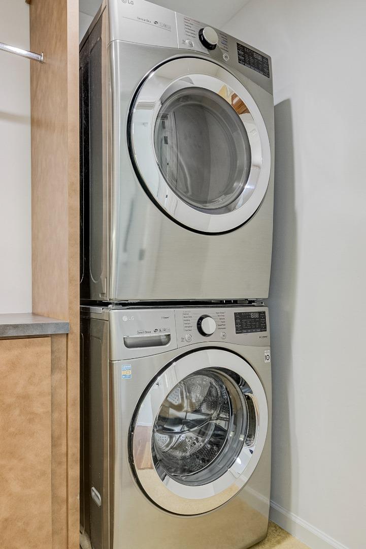 370 Quinnhill Road Los Altos, CA 94024 - Photo 29 of 58 a utility room with dryer and washer
